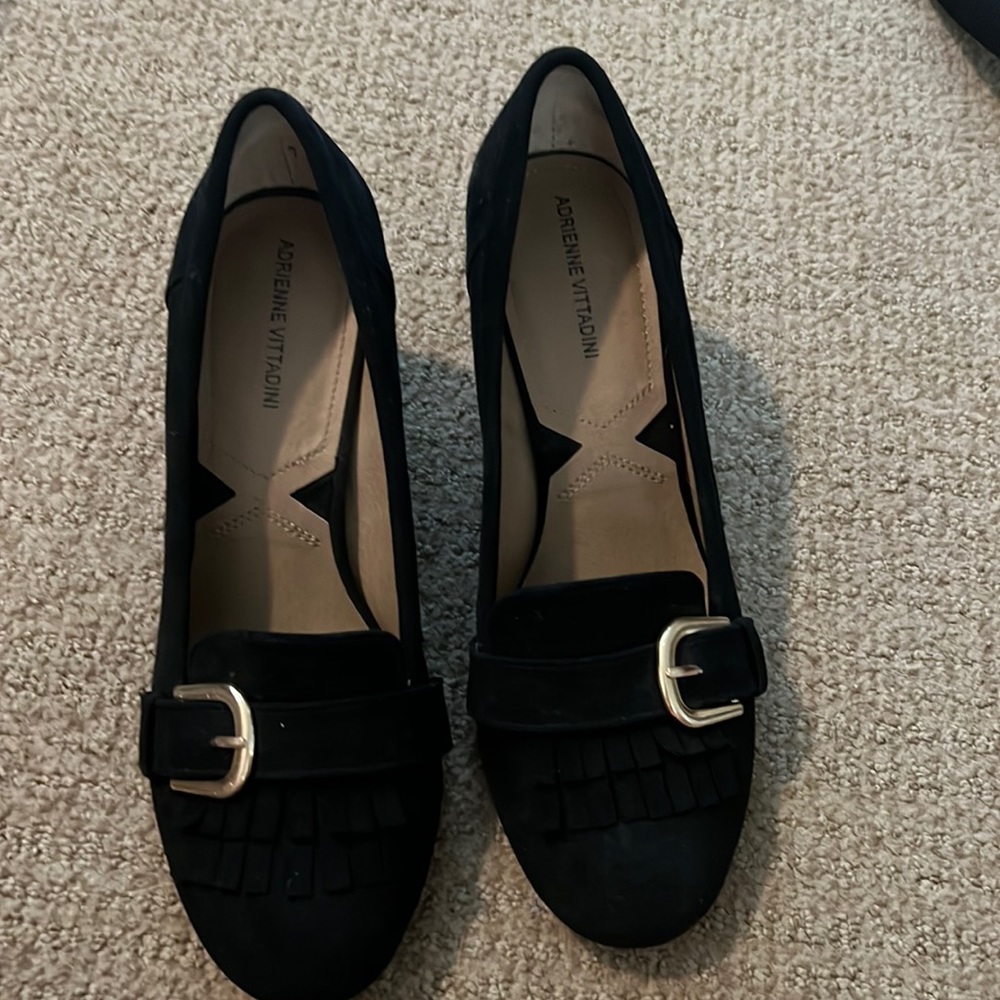 Adrienne Vittadini suede pumps